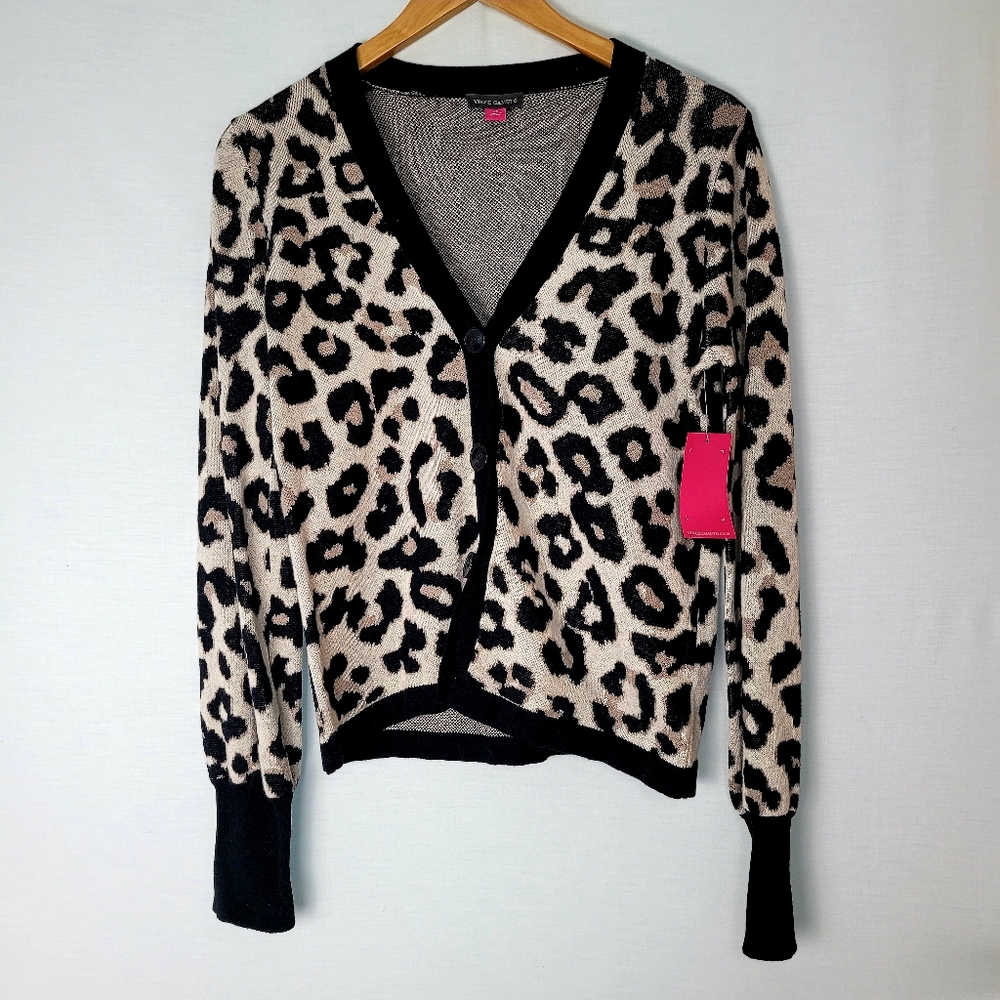 VINCE CAMUTO Leopard Print V-Neck Long Sleeve Statement Cardigan